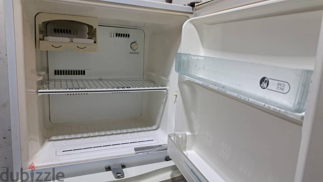 For Sale. Samsung. Refrigerator Fridge double door. 2