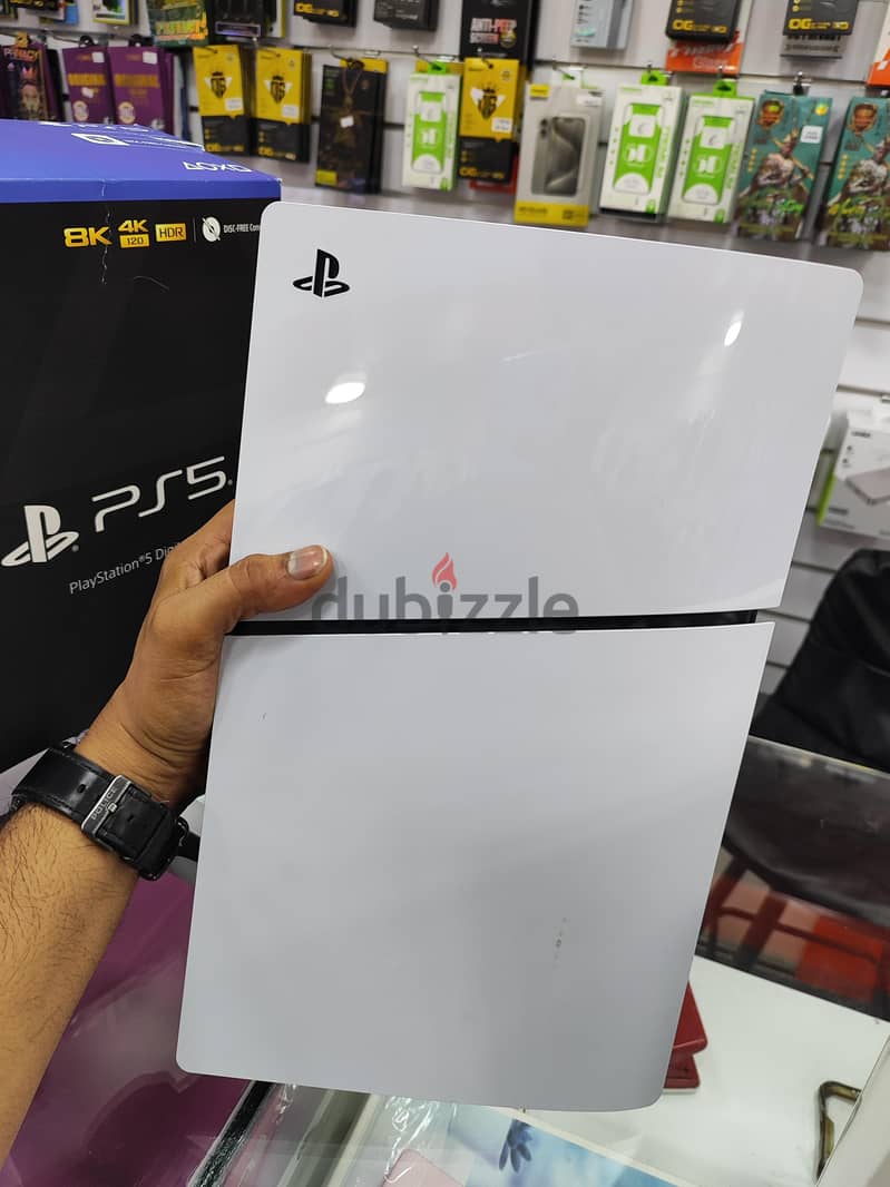 sony play staion 5 [1tb] excellent condition Complete box accessories 3