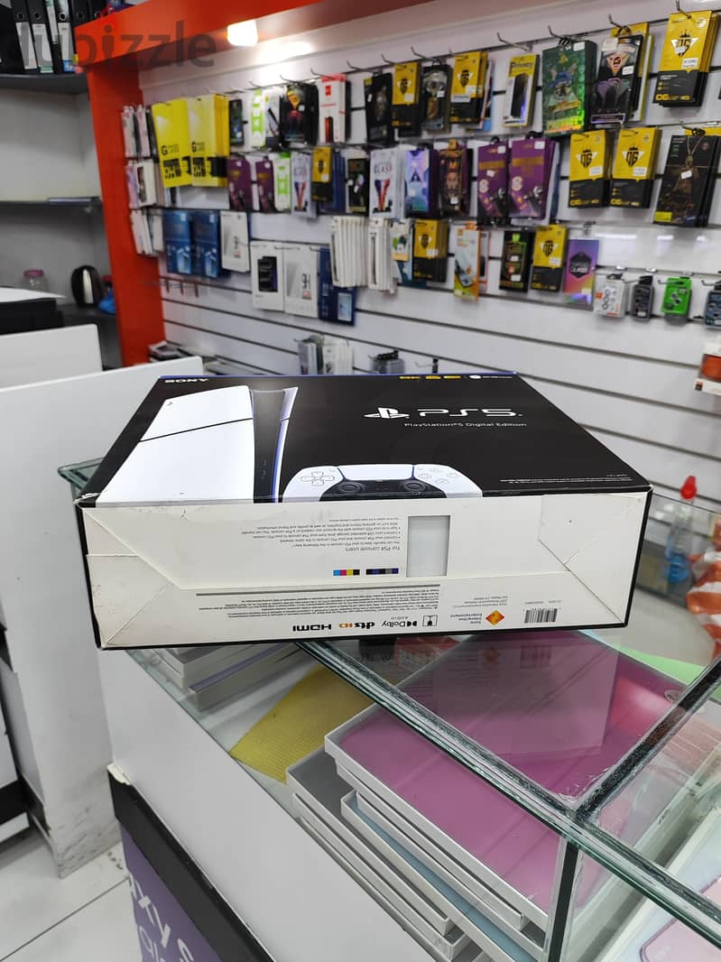 sony play staion 5 [1tb] excellent condition Complete box accessories 8