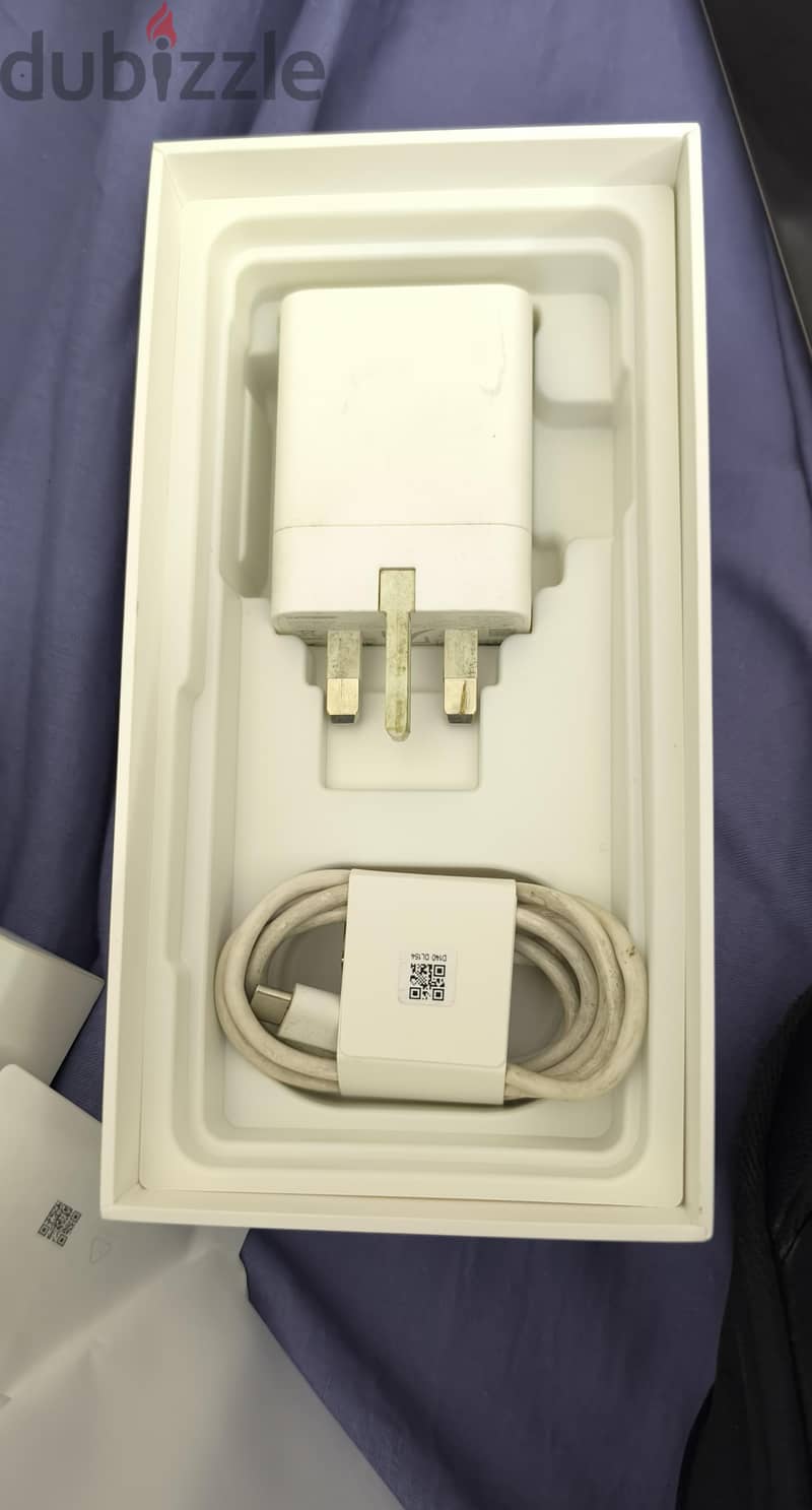OPPO A5 pro ram 8+8/256 gb 5g long battery 5800 mah with complete box 2