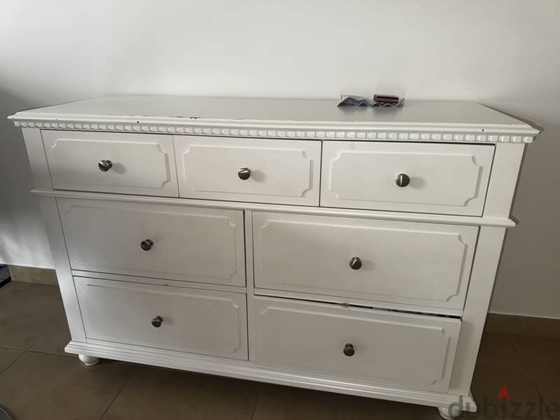 Used furniture to sell as we're buying new 2