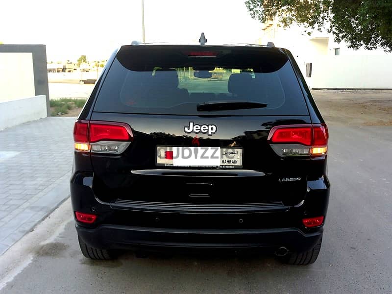 Jeep Grand Cherokee 2020 Laredo V6 2020 Black Agent MainatainedForSale 1