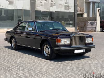 Rolls Royce Spirit 1984 (Maroon)