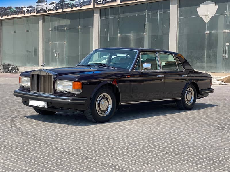 Rolls Royce Spirit 1984 (Maroon) 1