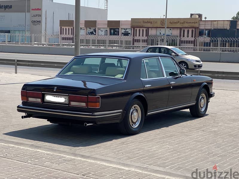 Rolls Royce Spirit 1984 (Maroon) 6