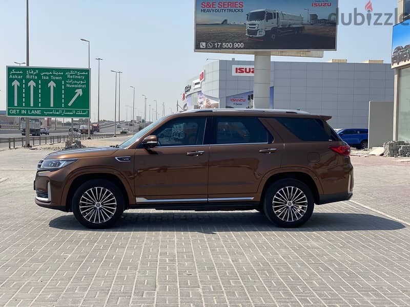 Changan CS95 2021 Brown 3