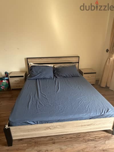 Bedroom Furniture Set for Sale
