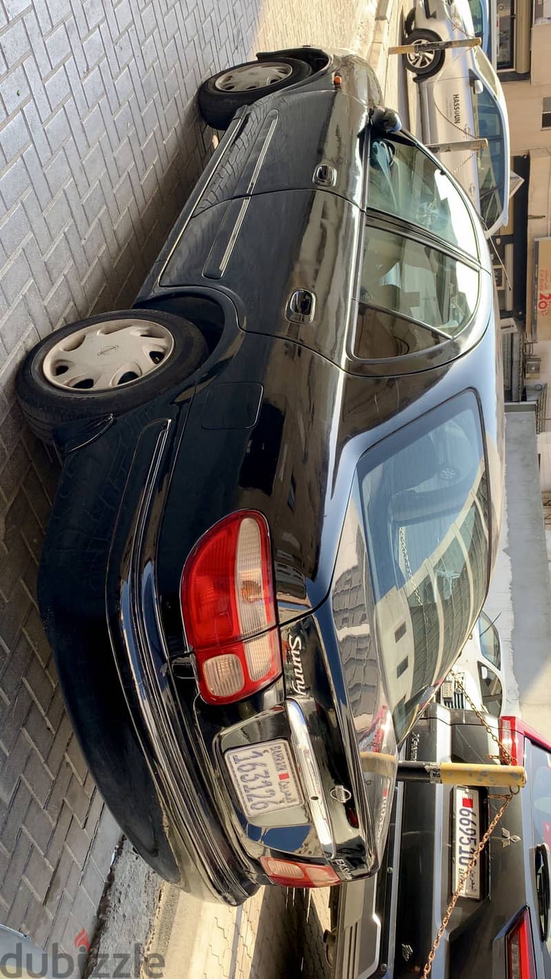 Nissan sunny 2003 4