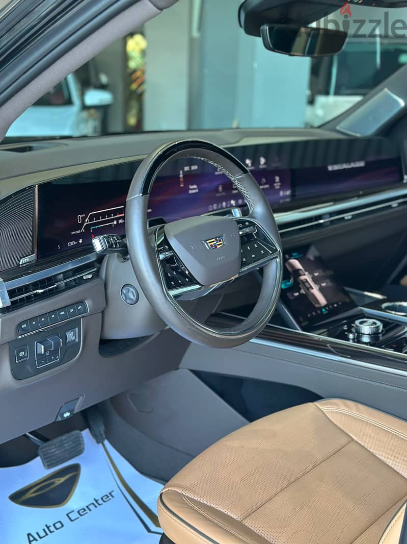 Cadillac Escalade 600 PLATINUM 2025 BLACK 7