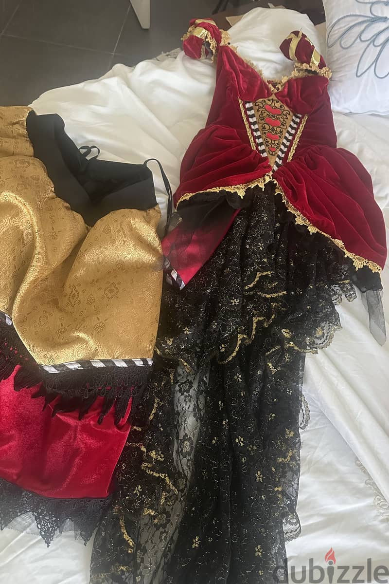 Queen heart costume Halloween 1
