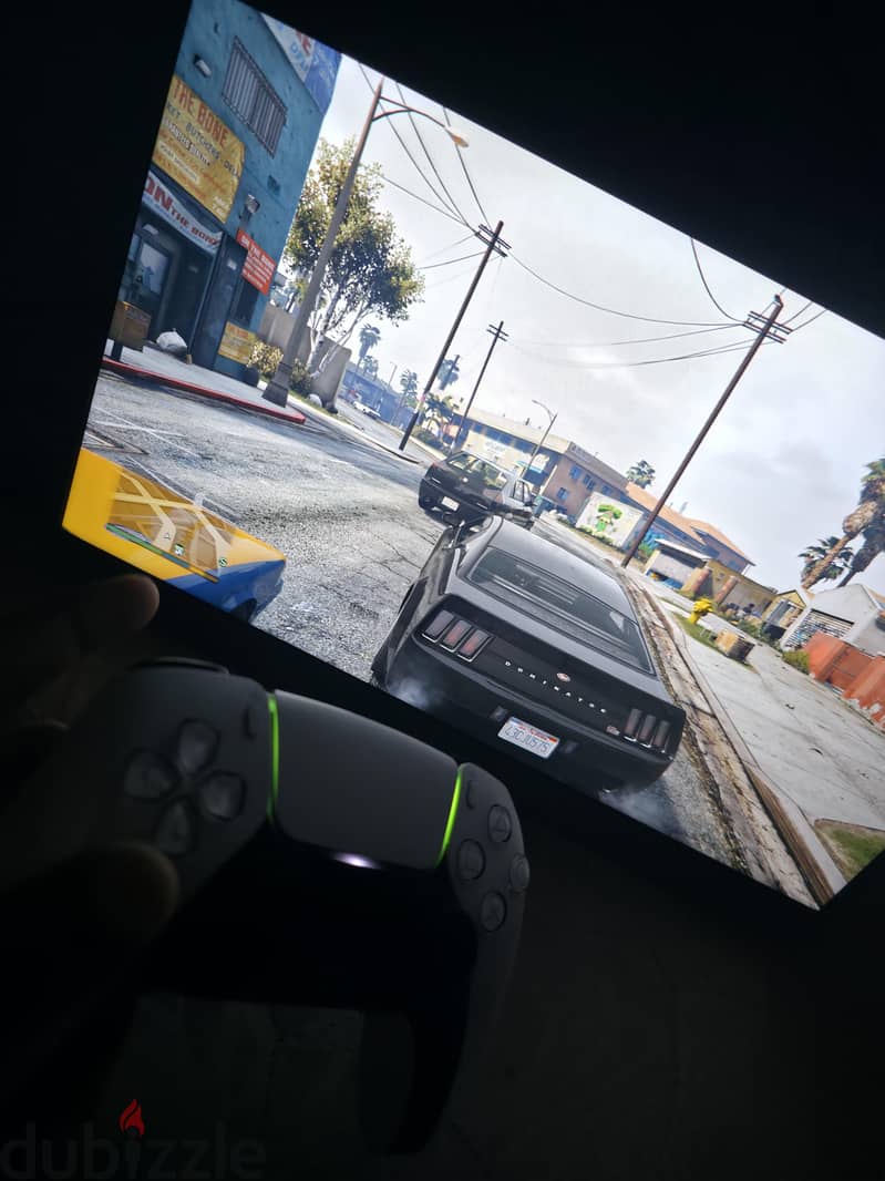 gaming portable monitor 15.6inch  multiple purposes 3