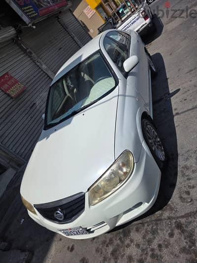 Nissan sunny 2010