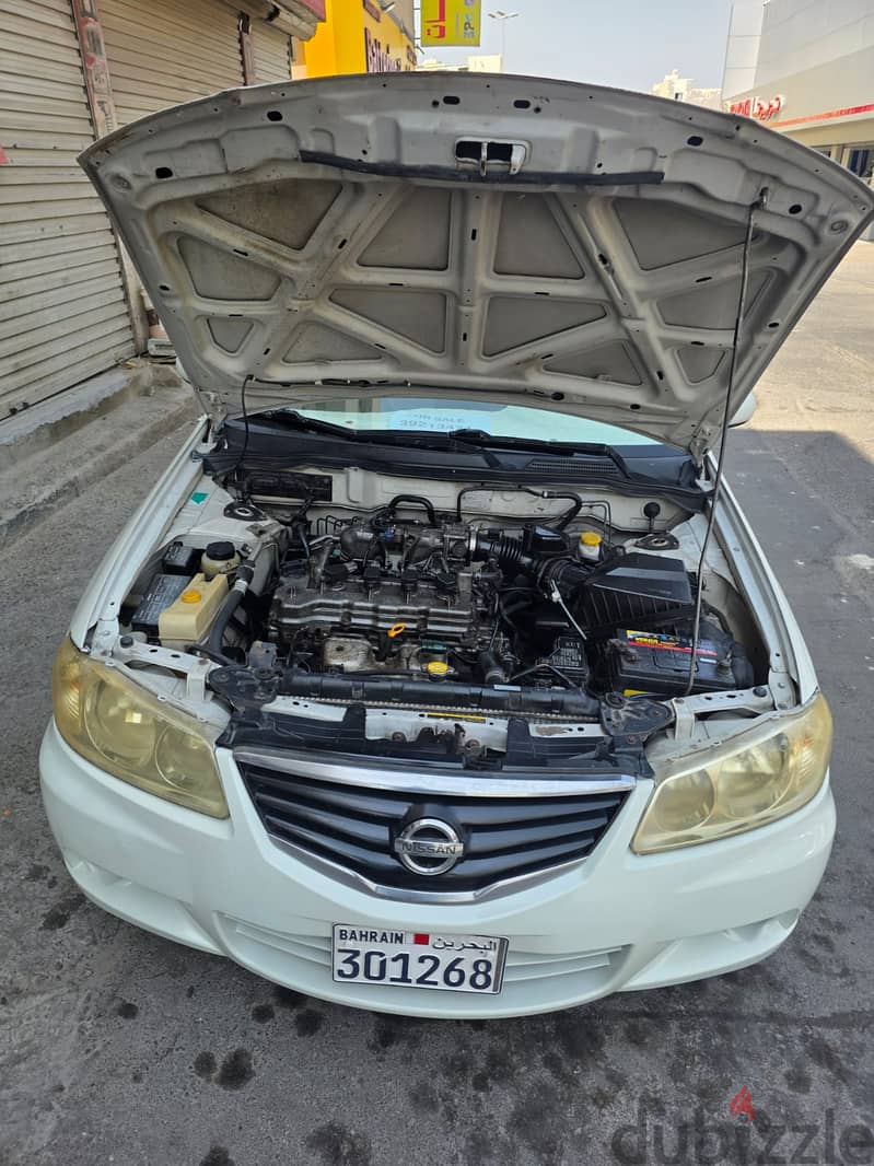 Nissan sunny 2010 1