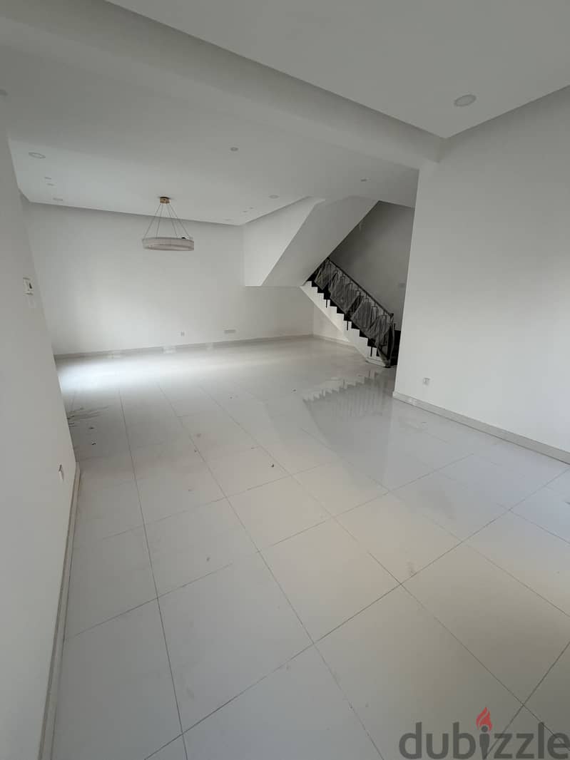 Luxury Villas for Sale in Sanad 8