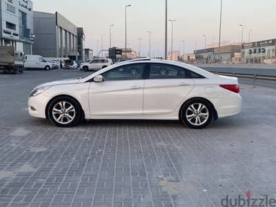 Hyundai Sonata 2011 White