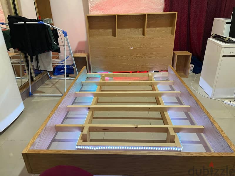 customised floating bed for sell (140×200) 1