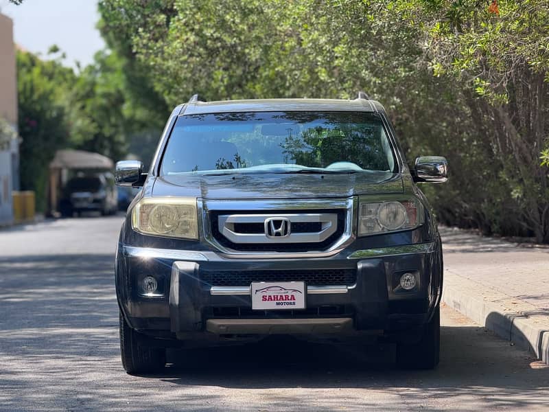 HONDA PILOT 2011 MODEL WITH WELL-MAINTAINED CAR CONDITION 2