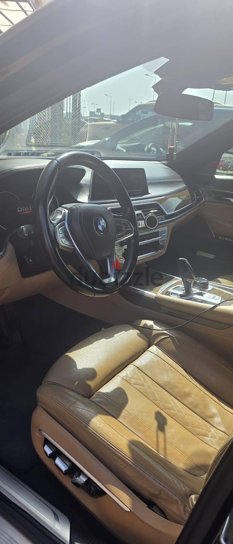 BMW 740 2016 4