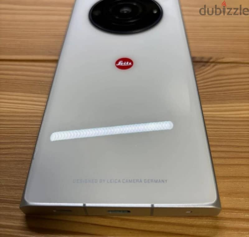 leica Letiz phone 2 1