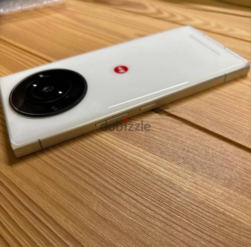 leica Letiz phone 2 2