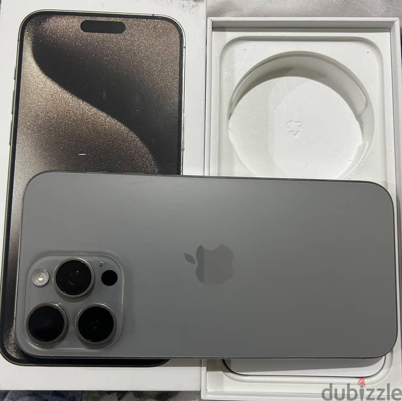 Apple - iPhone 15 Pro Max 2
