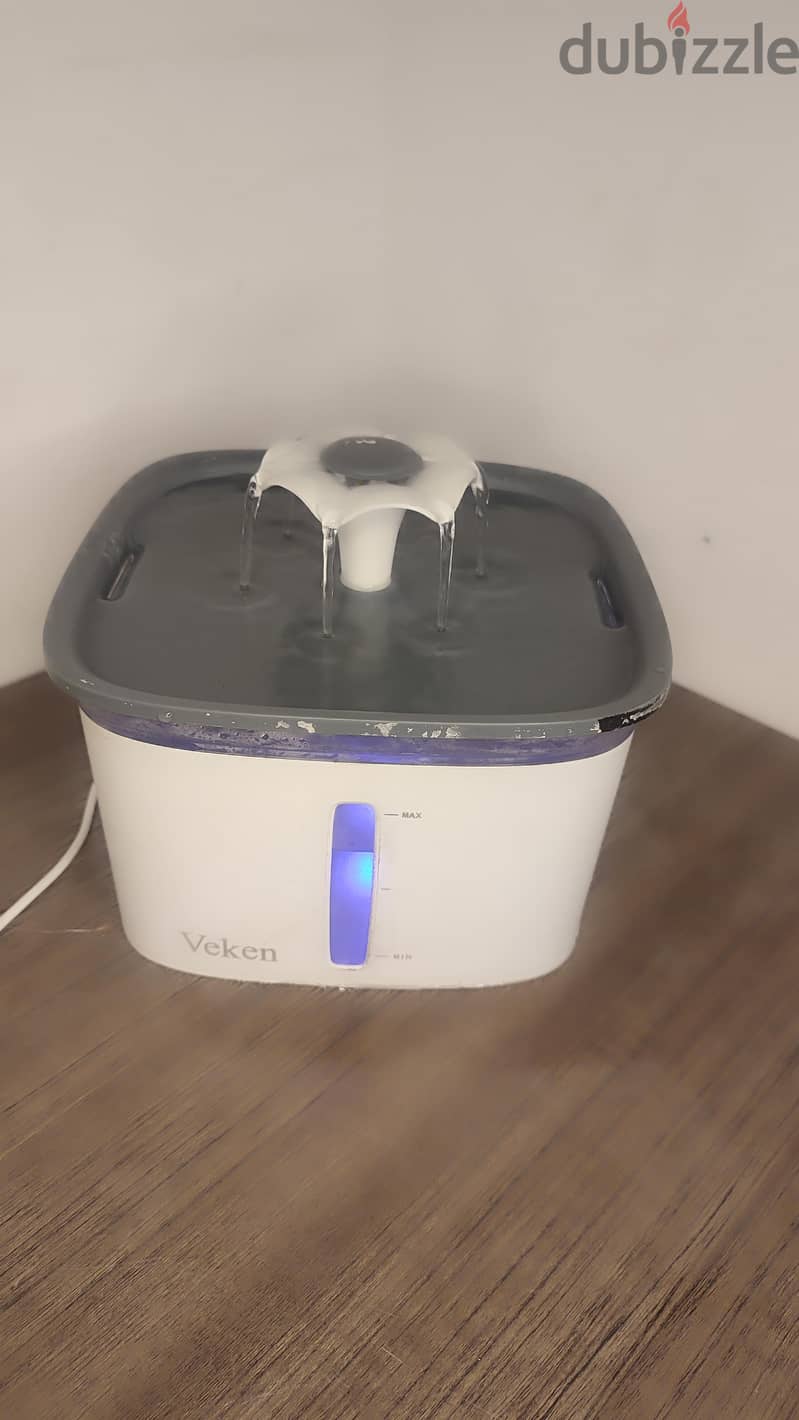 Veken Pet Water Fountain — 6 BD 1