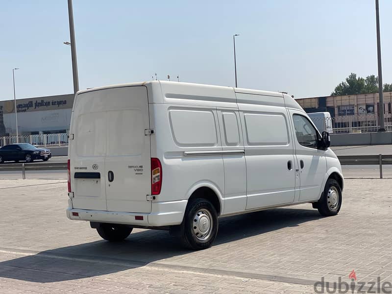 Maxus V80 2021 White 6