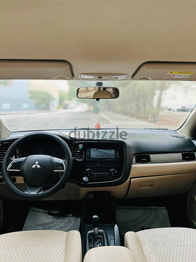 MITSUBISHI OUTLANDER 2014 MODEL WELL MAINTAINED SUV 7