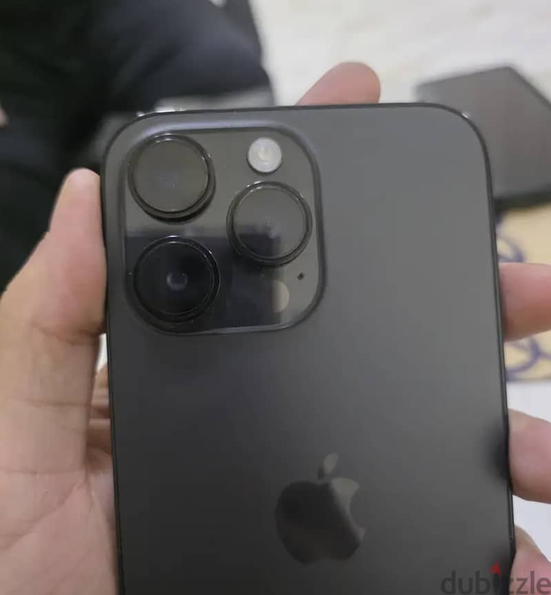 Iphone 14 Pro max 1
