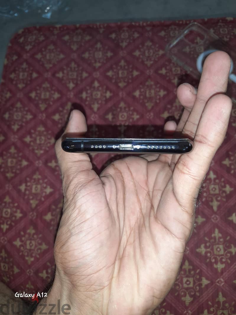 Apple - iPhone 11 Pro Max 5