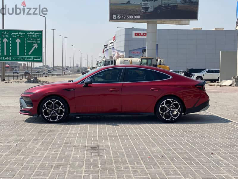 Hyundai Sonata 2025 Red 3