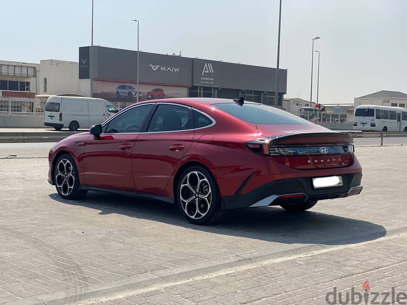 Hyundai Sonata 2025 Red 6