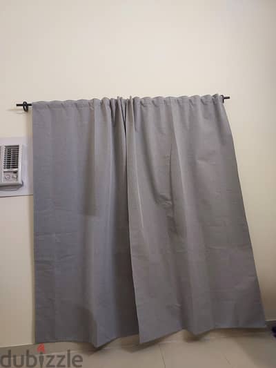 Blackout curtains / blinds