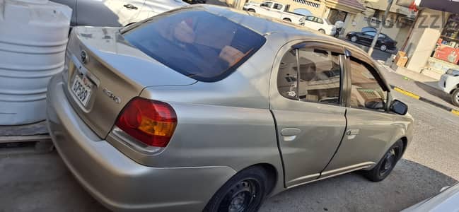 Toyota Echo 2003