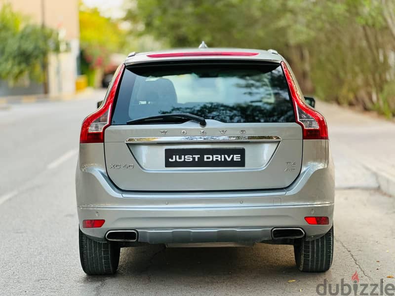 VOLVO XC60 2015 MODEL WELL MAINTAINED PREMIUM SUV 4