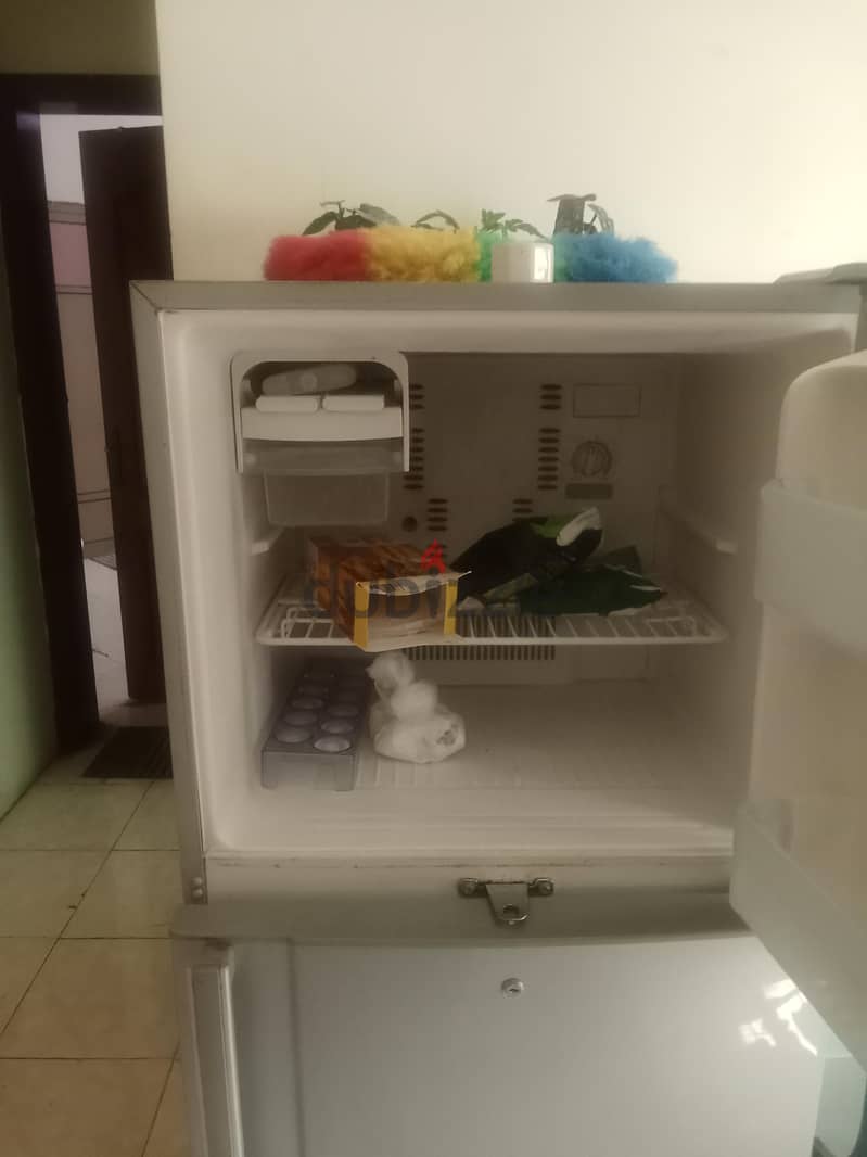 refrigerator 1