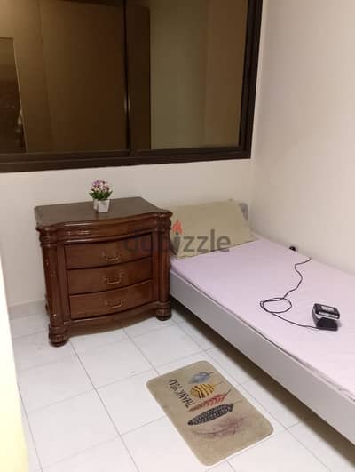 55 60 65 BD partition room avaibale, lulu dasman signal gudaibiya