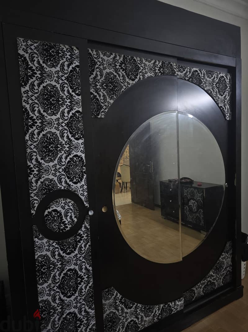 Fully Furnished 1 BHK Flat Near Gosi Mall 4