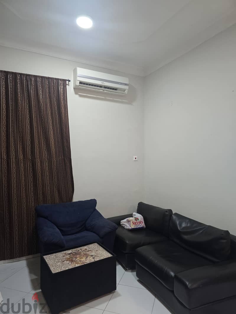 Fully Furnished 1 BHK Flat Near Gosi Mall 7