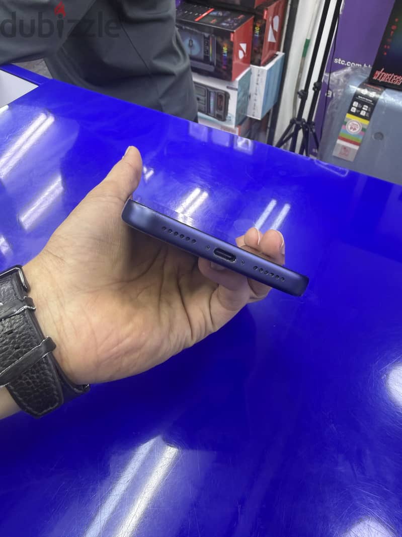 Apple - iPhone 17 Pro Max 6