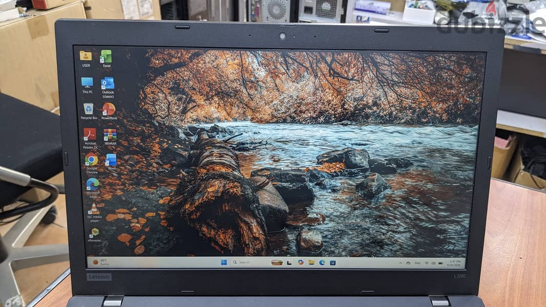 Lenovo Core i7 8th Gen Laptop 16GB RAM 256GB SSD 15.6" FHD Display FRE 5