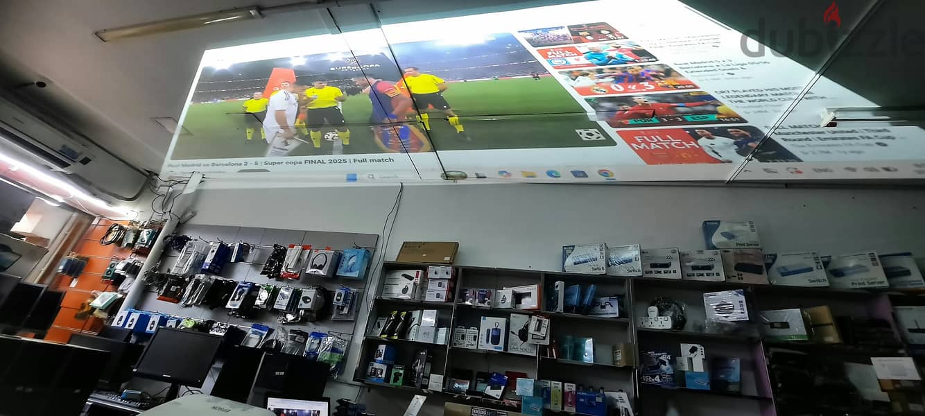 Epson Projector 2,700 lumens bright images,even in daylight upto 100" 3