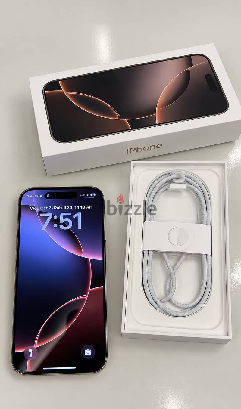 iPhone 16 Pro 256GB – Desert Titanium 3