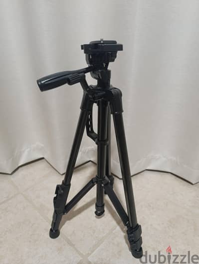CANDC DC-500 Camera & Phone Tripod Stand