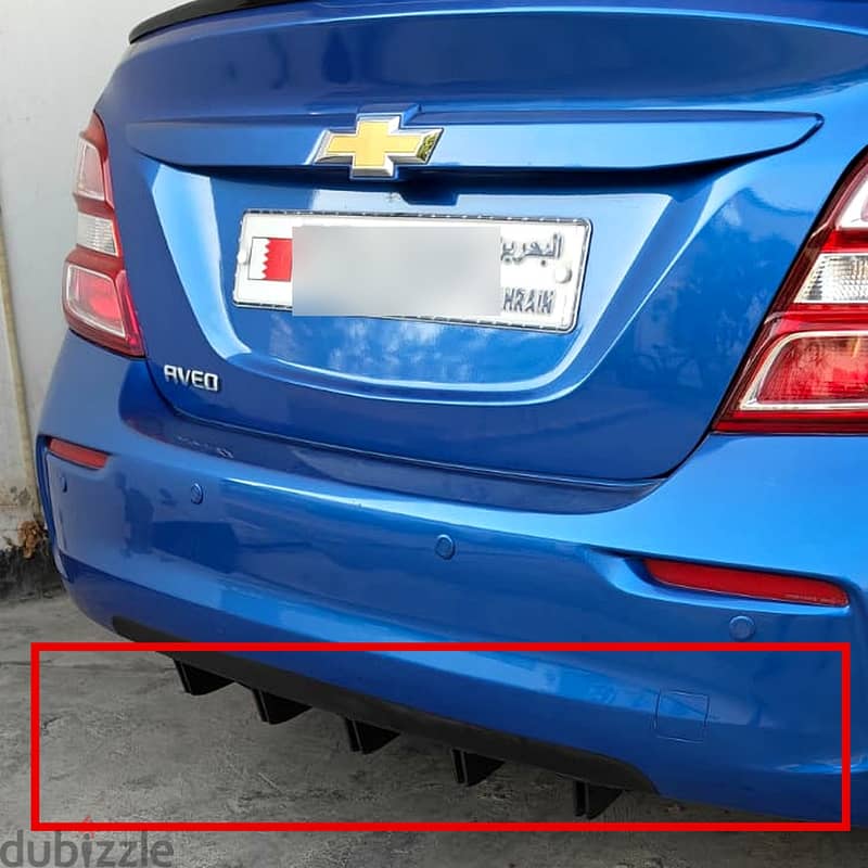 Rear Bumper Diffuser / Spoiler – Excellent Condition 1