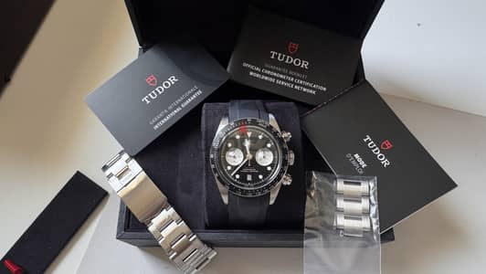 Tudor Black Bay Chrono 41mm Full set