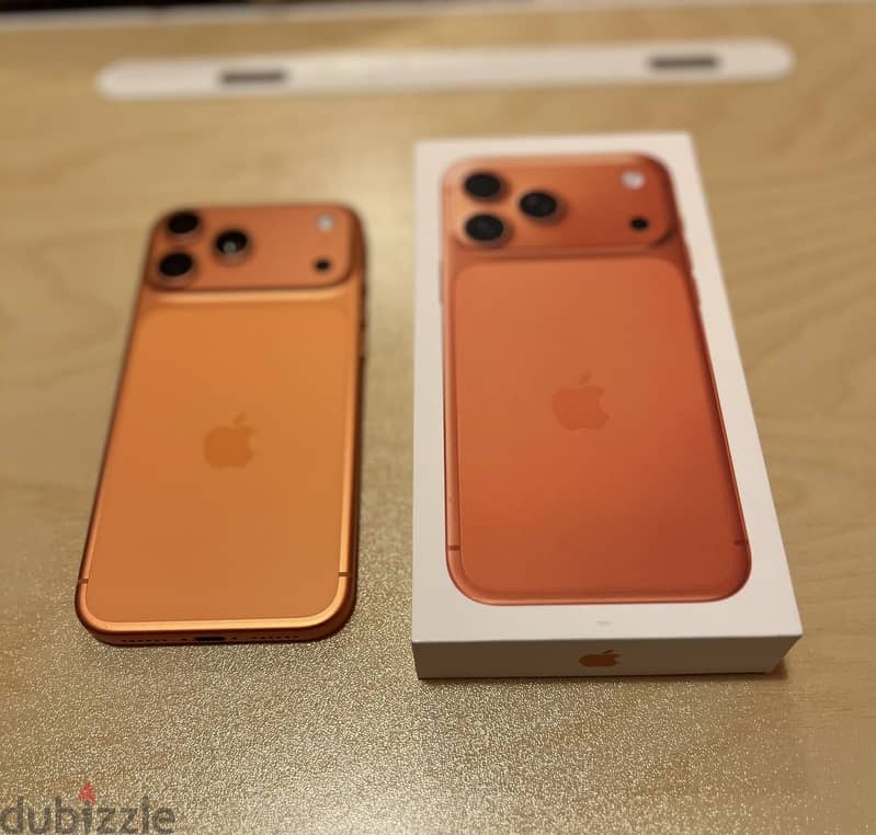 Apple - iPhone 17 Pro Max 1