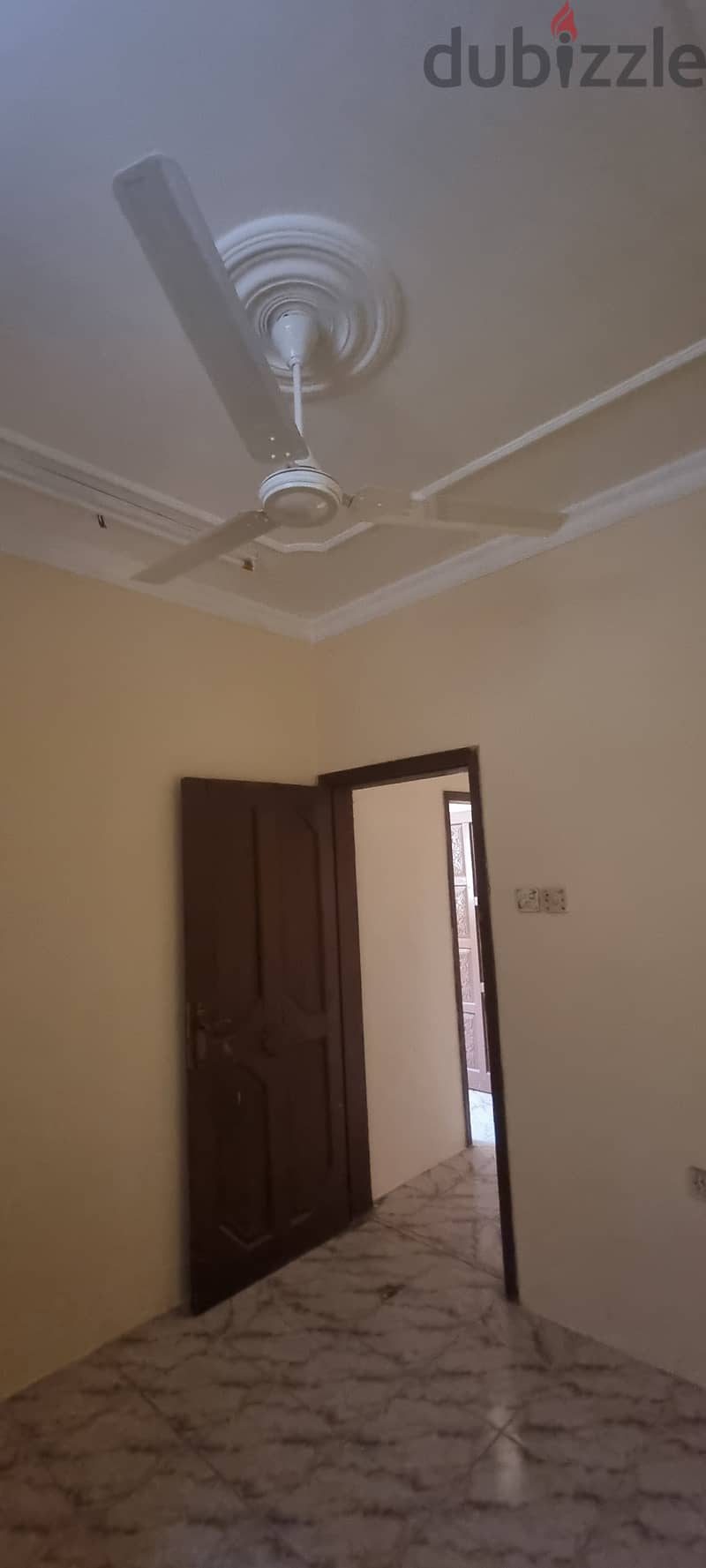شقة للايجار في المحرق فريج بن هندي 4
