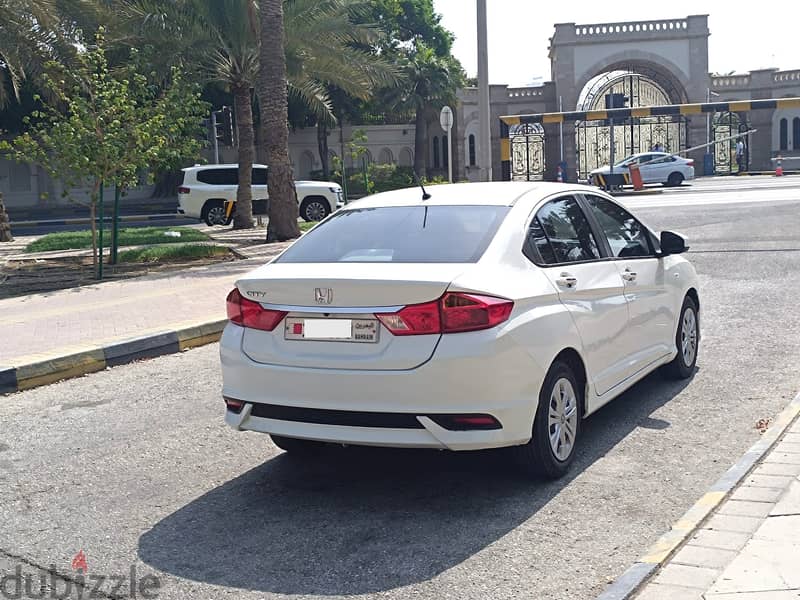 HONDA CITY 2019-EXCELLANT CONDITION 9