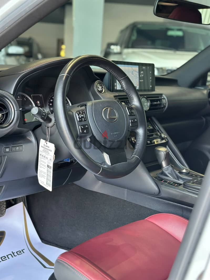 LEXUS IS-350 2024 SILVER 7